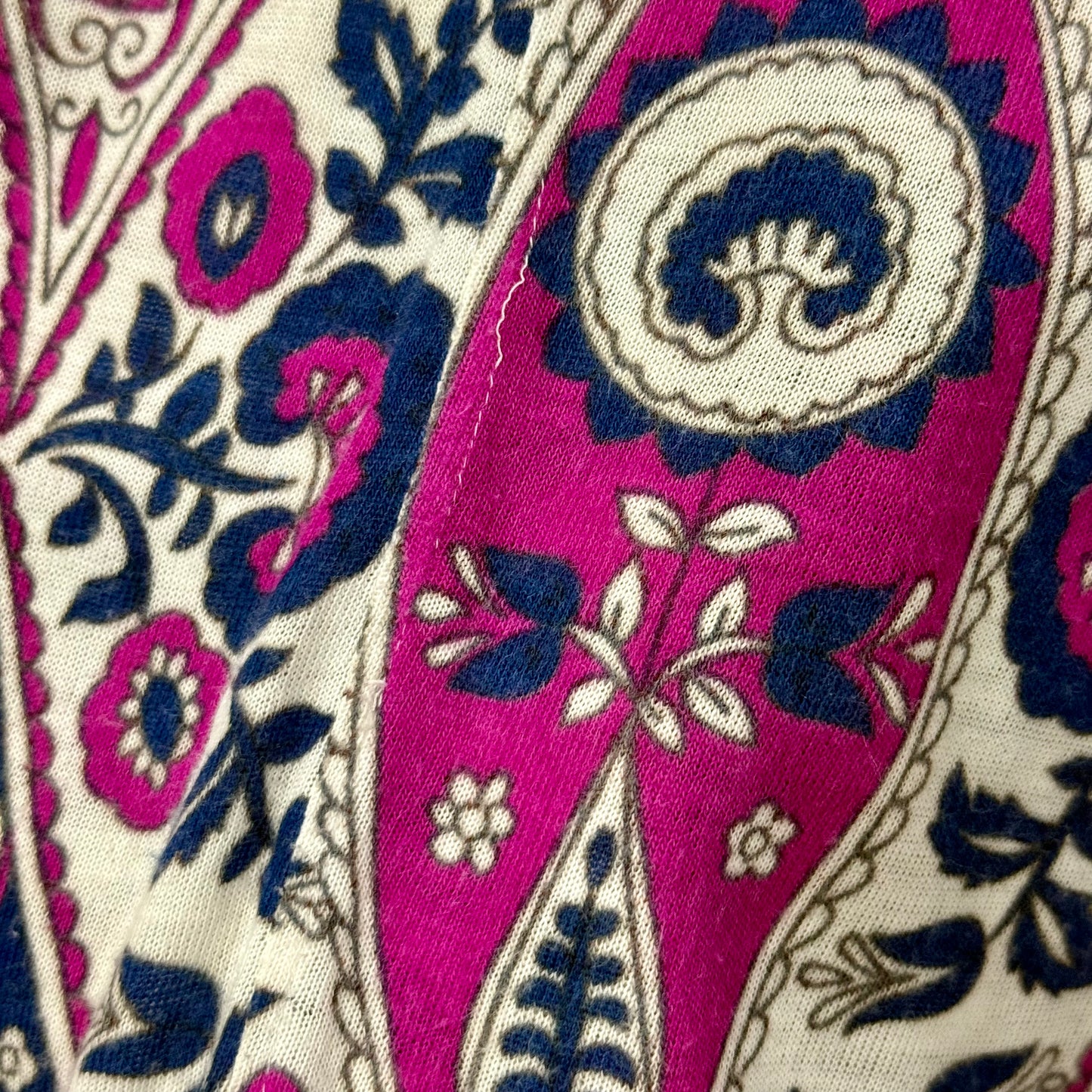 1970's Purple Paisley Knit Blouse | Herma