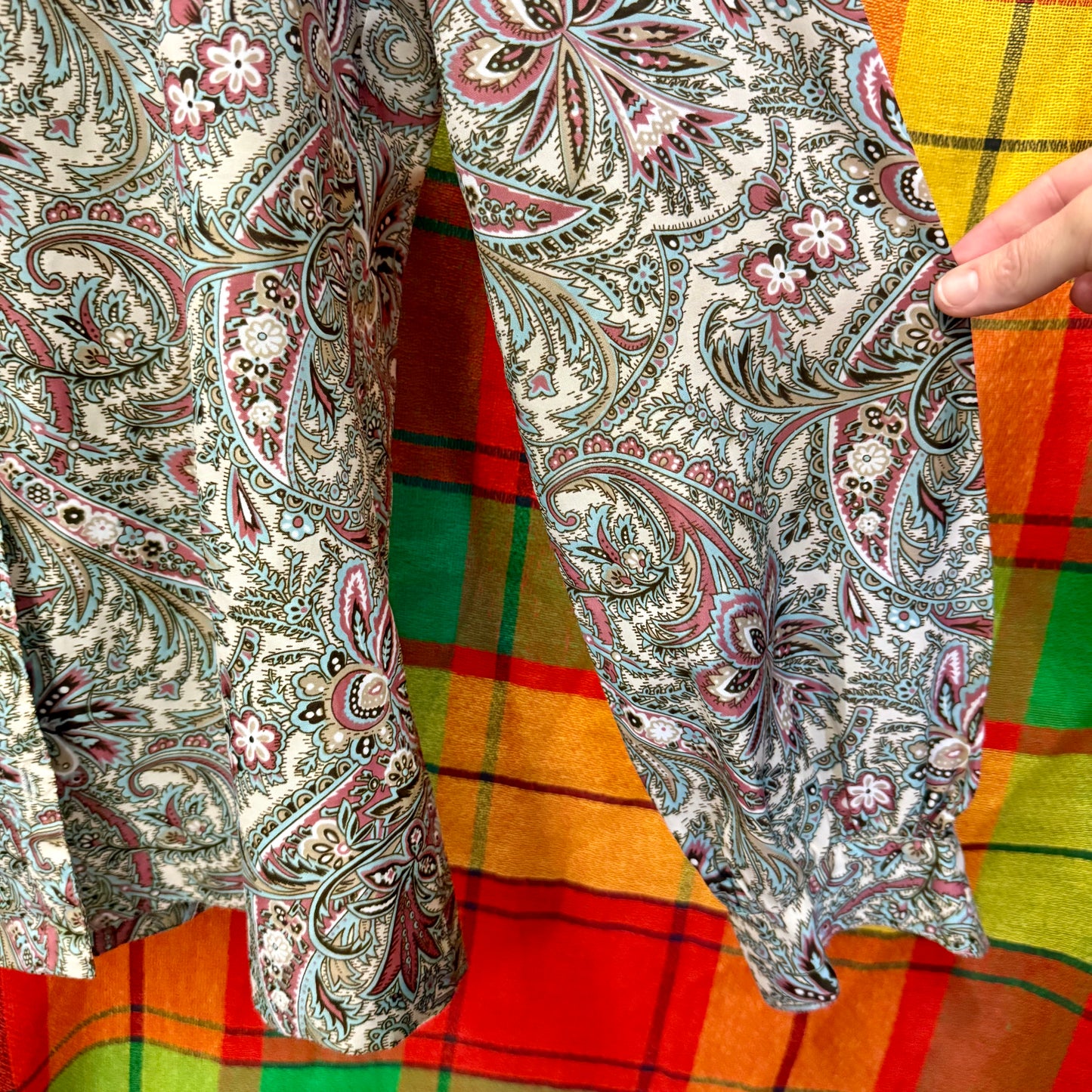 1970's Swishy Paisley Blouse | Lady Manhattan
