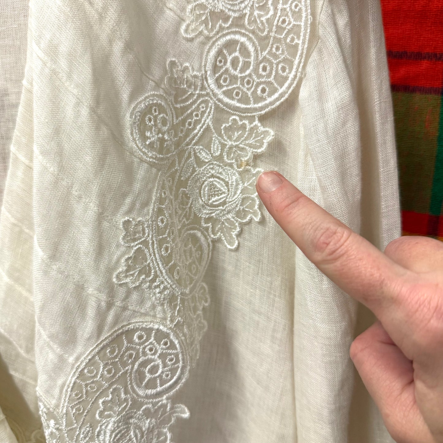 1990's Cream Linen Broad Collar Blouse | Cloak of Many Colors