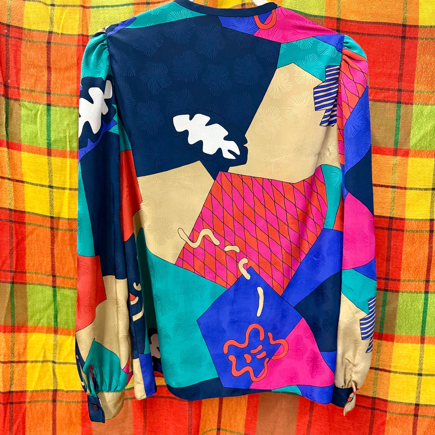 1970's/80's Silky Abstract Blouse | Lillie Rubin