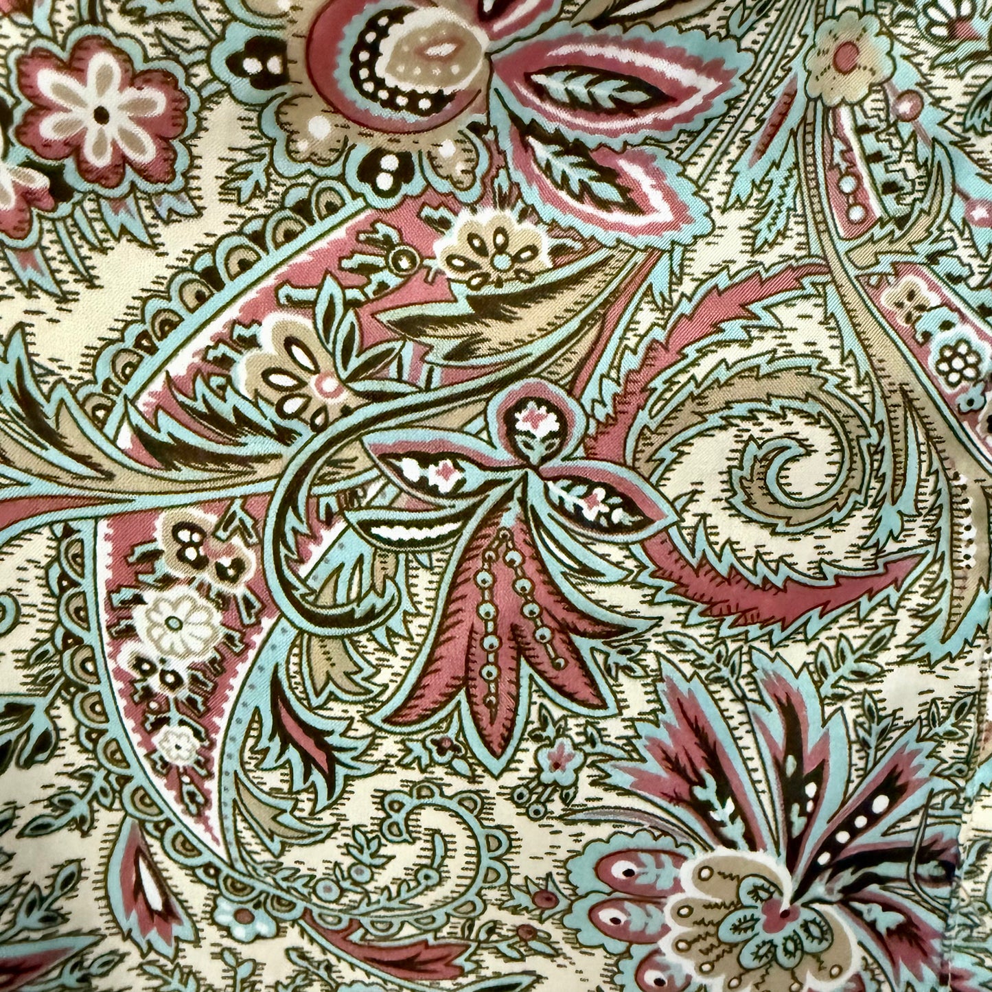 1970's Swishy Paisley Blouse | Lady Manhattan