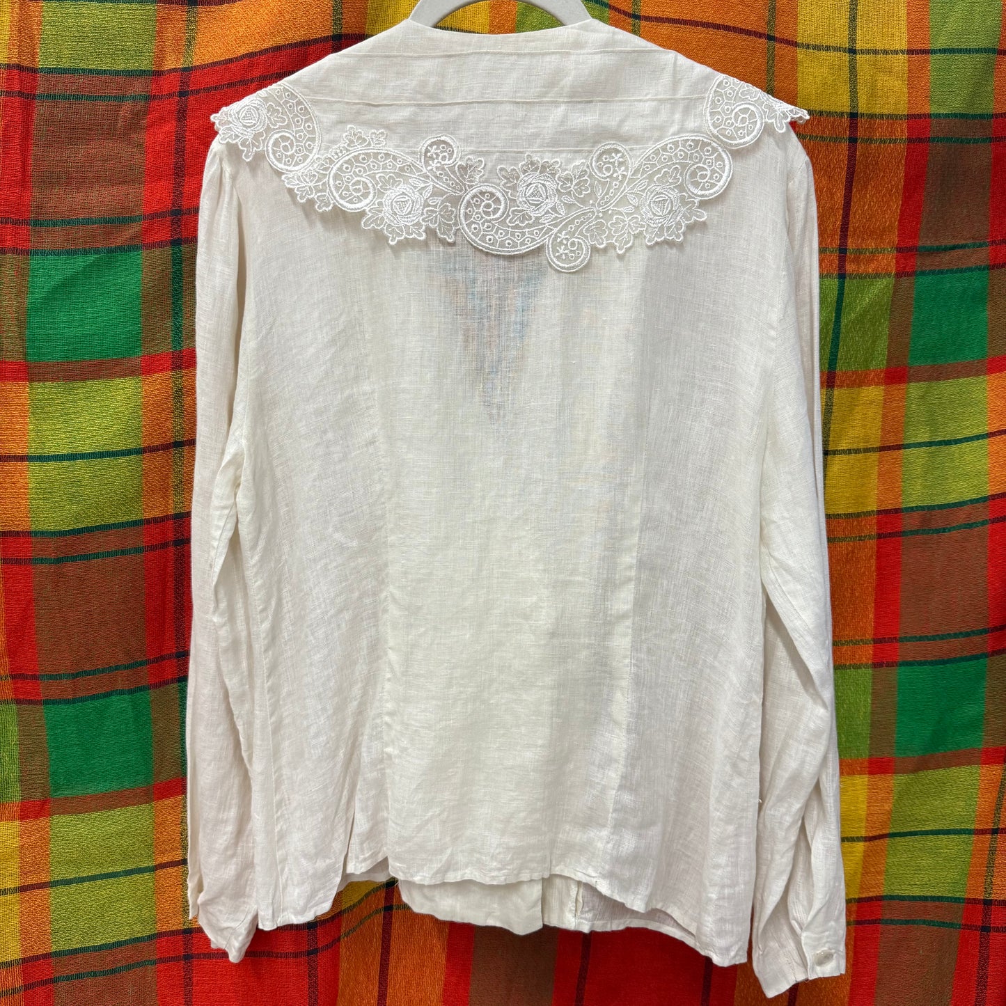 1990's Cream Linen Broad Collar Blouse | Cloak of Many Colors