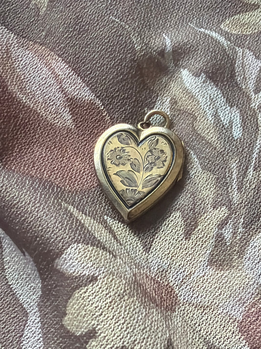 Vintage/Antique Etched Floral Locket
