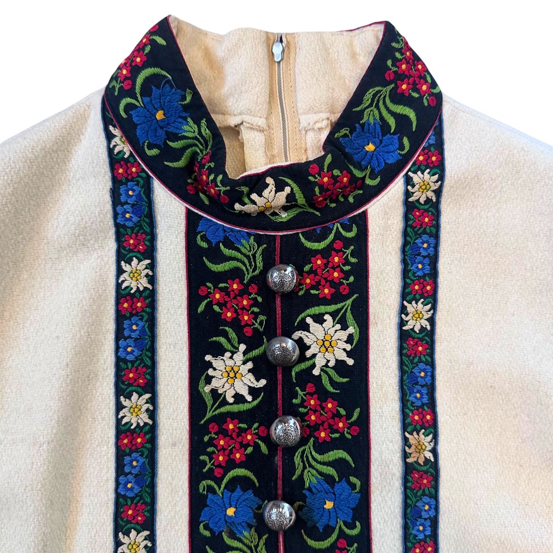 1970's Swiss Floral Wool Pullover | Aspen Skiwear