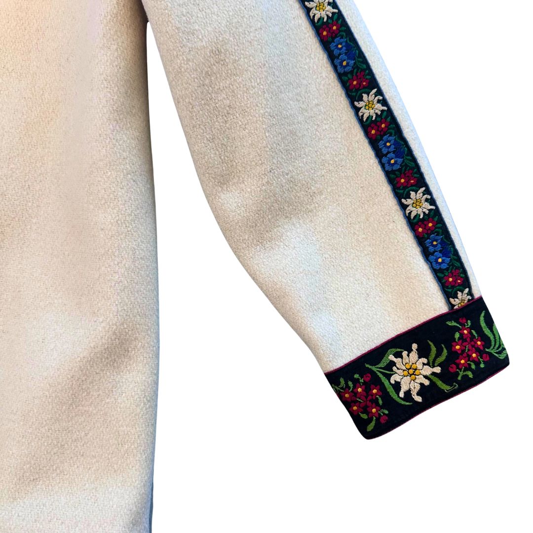 1970's Swiss Floral Wool Pullover | Aspen Skiwear