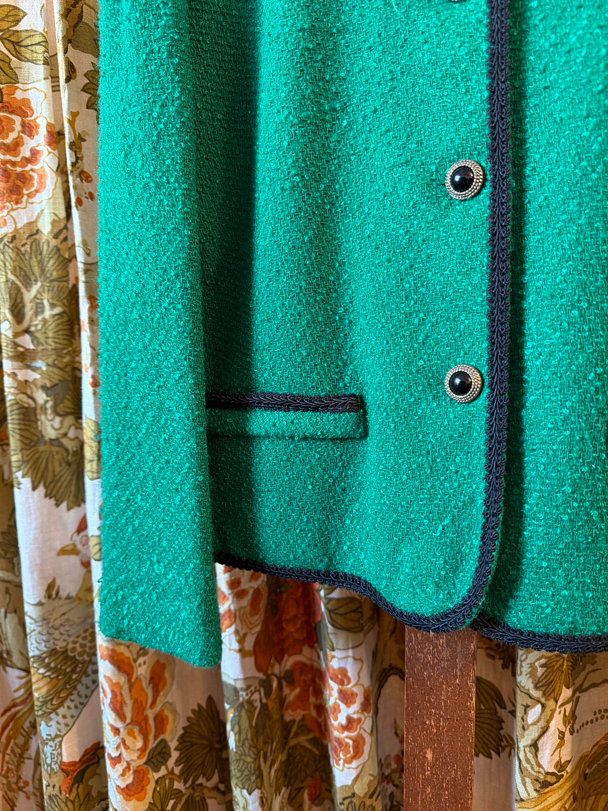 1980's/90's Green Bouclé Blazer | Savannah