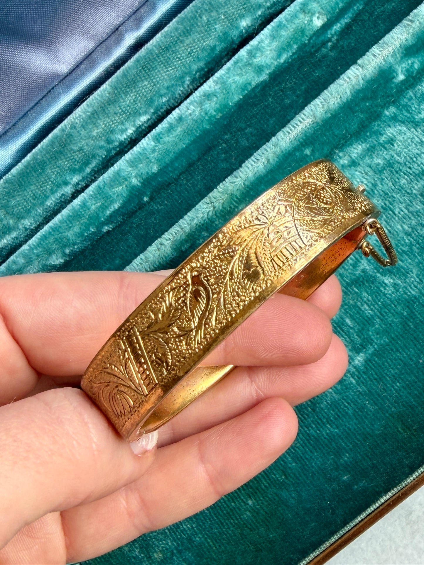 Antique Gold-Filled Bird Etched Bangle