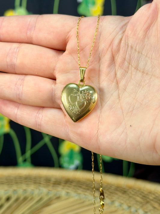 Vintage Gold Plate Heart Locket