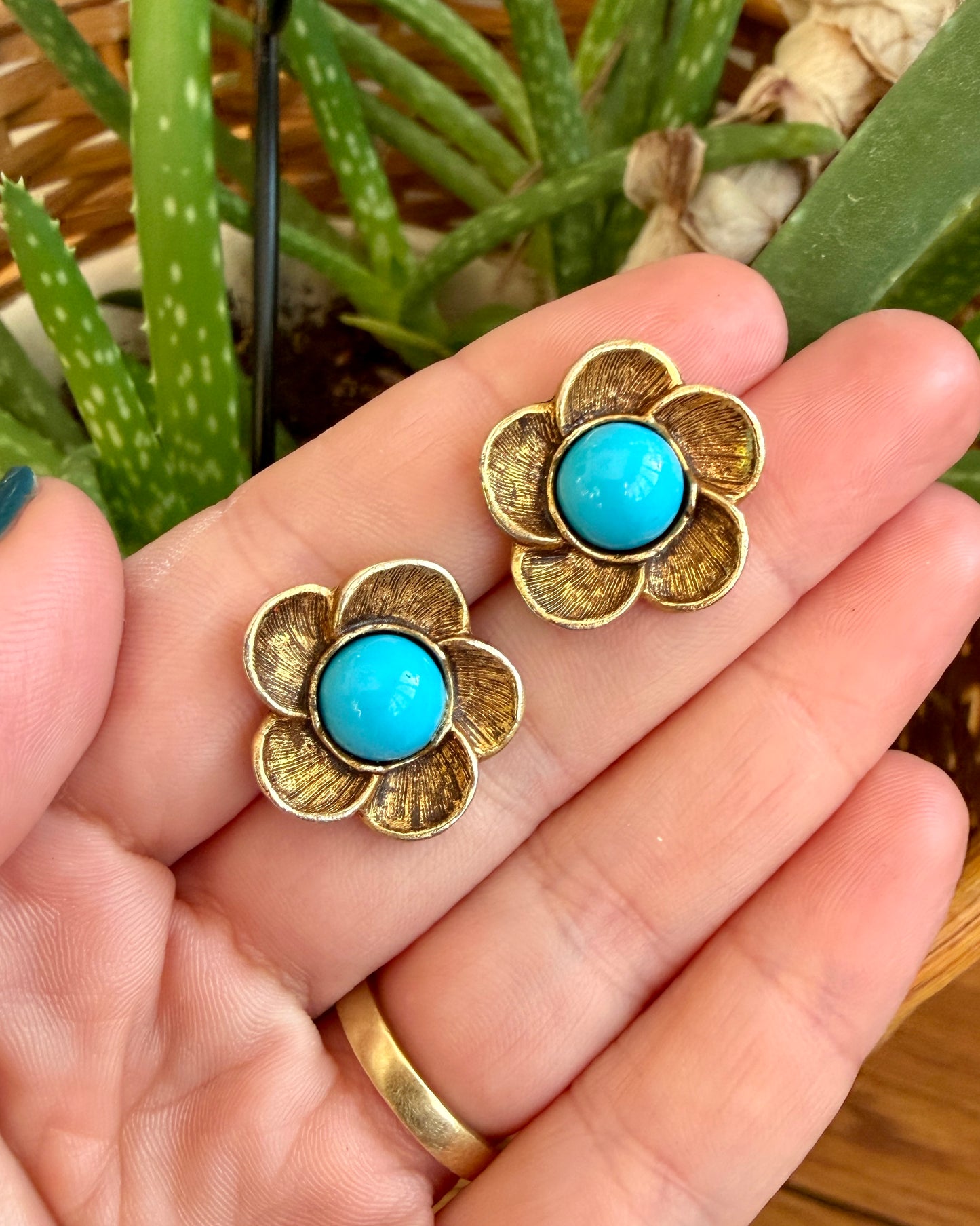 Vintage Turquoise Flower Earrings | MMA Metropolitan Museum of Art