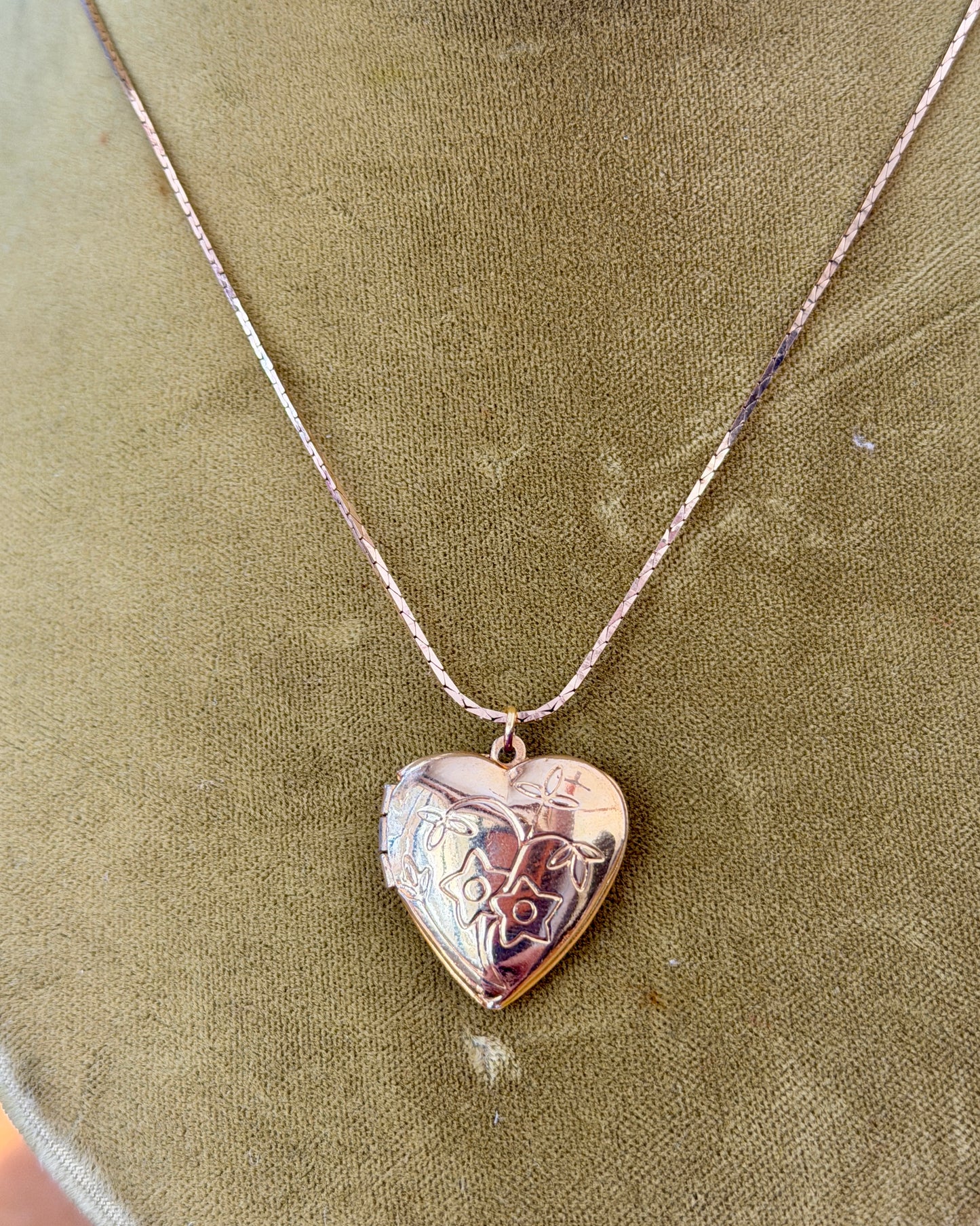 Floral Etched Gold Tone Locket Necklace