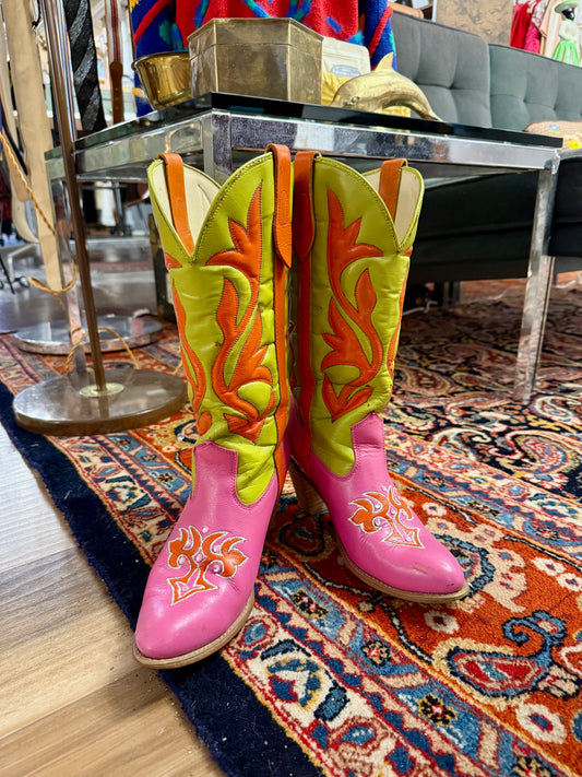 Hand Painted 1980’s Capezio Boots 8.5