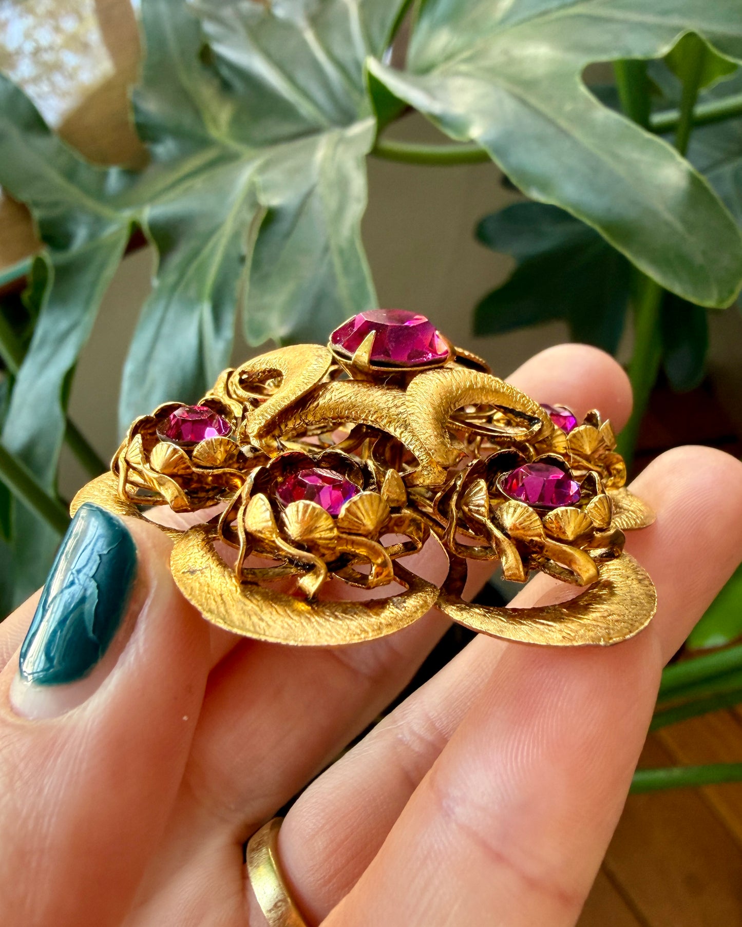 Vintage Fuchsia Rhinestone Brooch