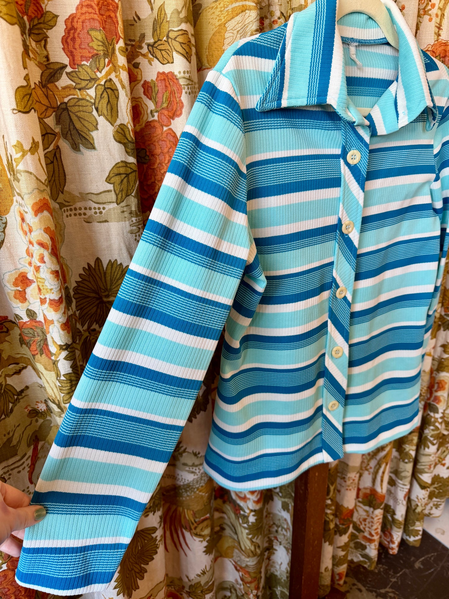 1970's Blue Stripe Dagger Collar Blouse