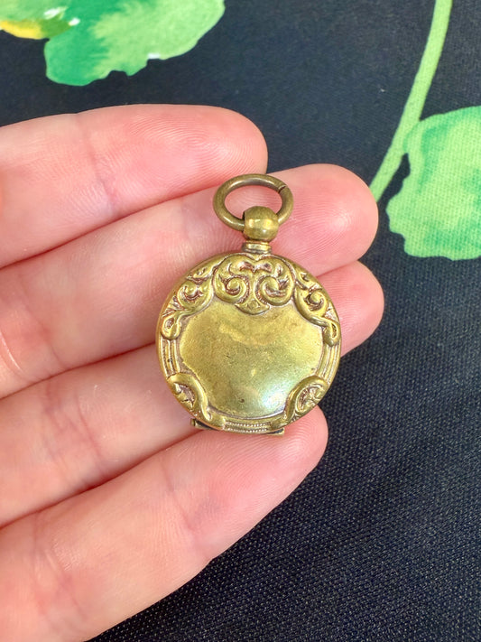 Antique Gold Filled Circle Locket
