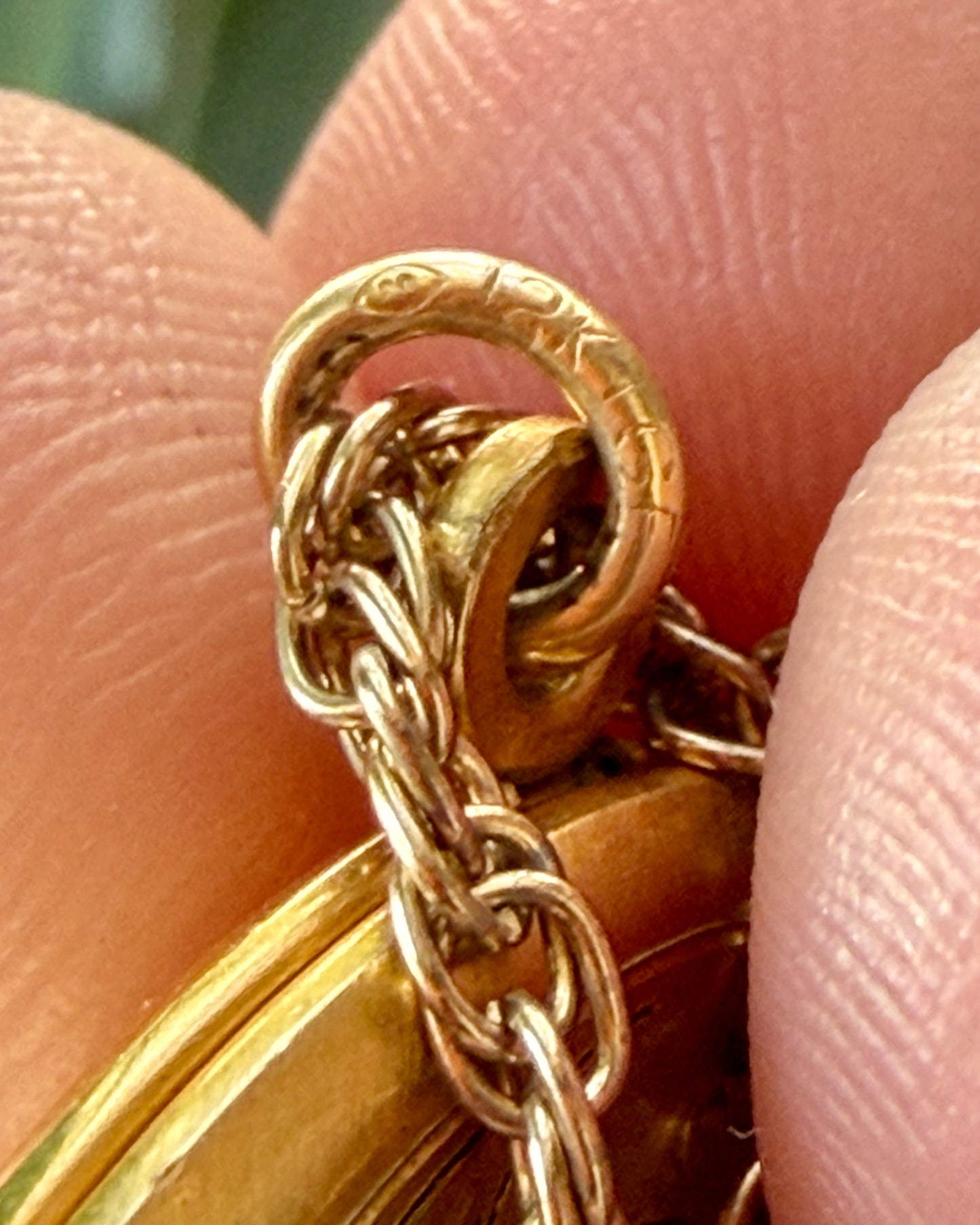 Antique Gold Filled Locket | Le Stage