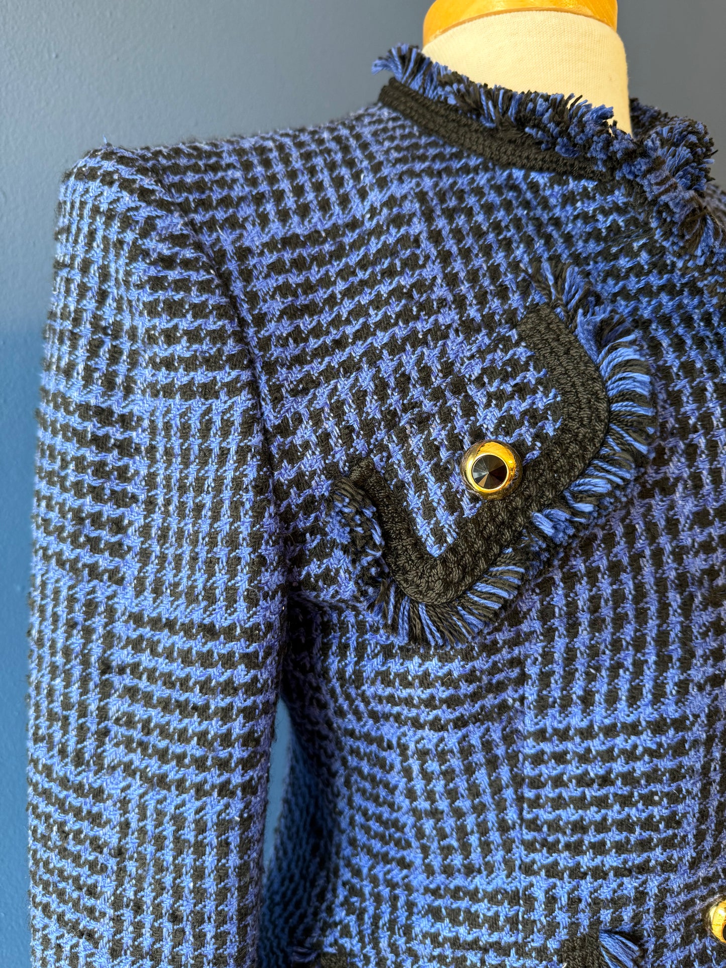 1990's Blue Houndstooth Silk Wool Jacket | Carlisle