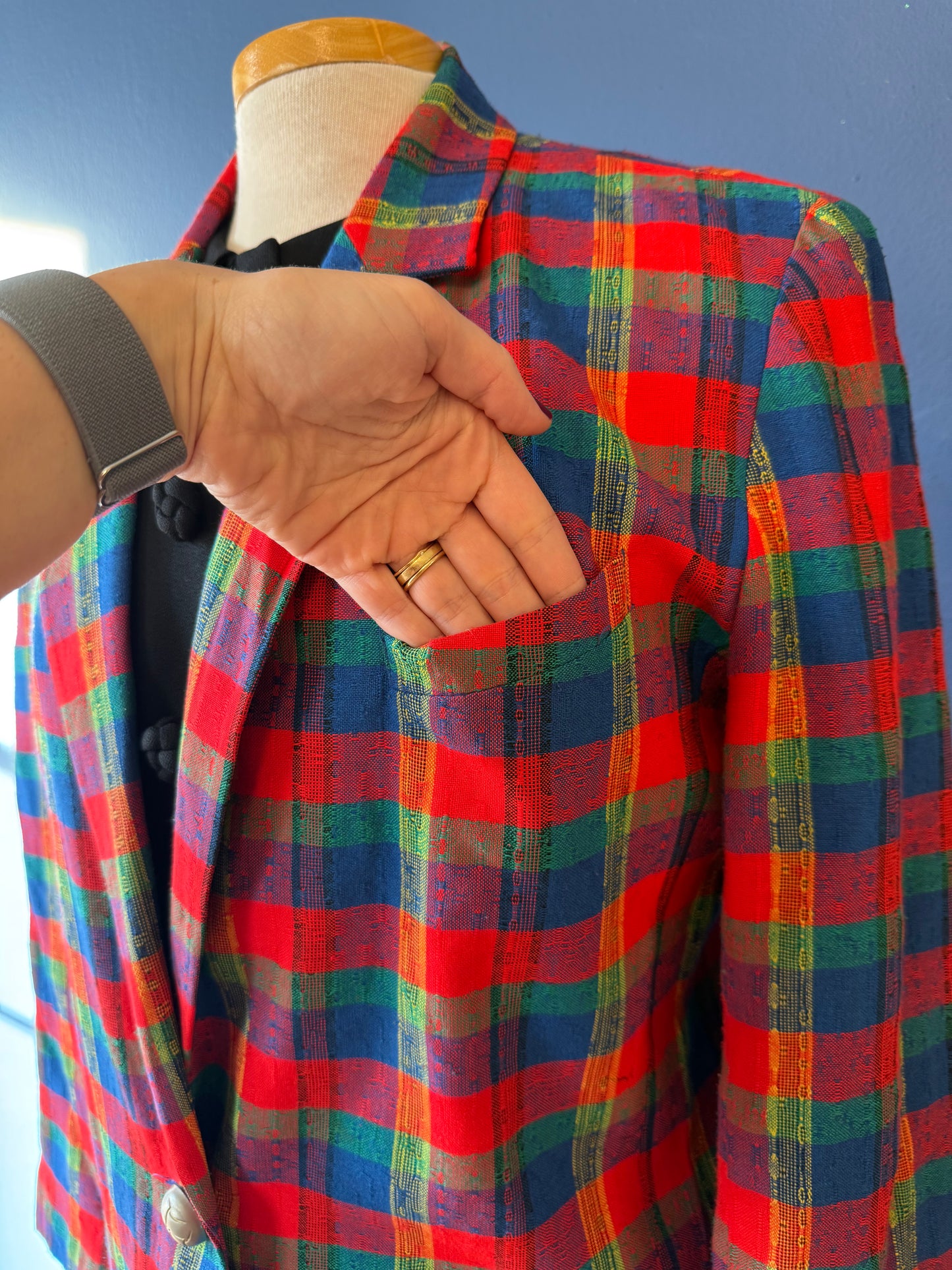 1990's Colorful Plaid Blazer | Collections Internationale