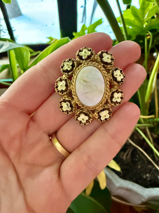 Mother of Pearl Oval Flower Brooch